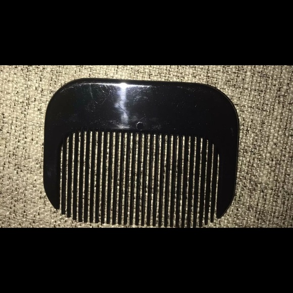 PARASITE PALS ACCOUTREMENTS DIG DIG HEAD LOUSE COMPACT MIRROR & COMB SET Funny! - Picture 5 of 6